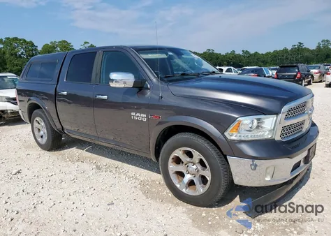 2015 Ram 1500 Laramie из США, поврежденный, VIN 1C6RR6NM6FS521272